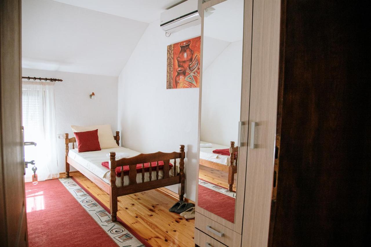 Apartment Ikar Mostar Exterior photo